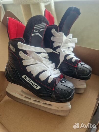 Коньки хоккейные детские R10