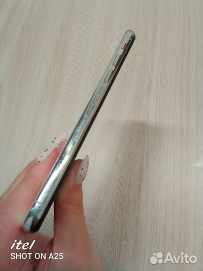 Продается iPhone X