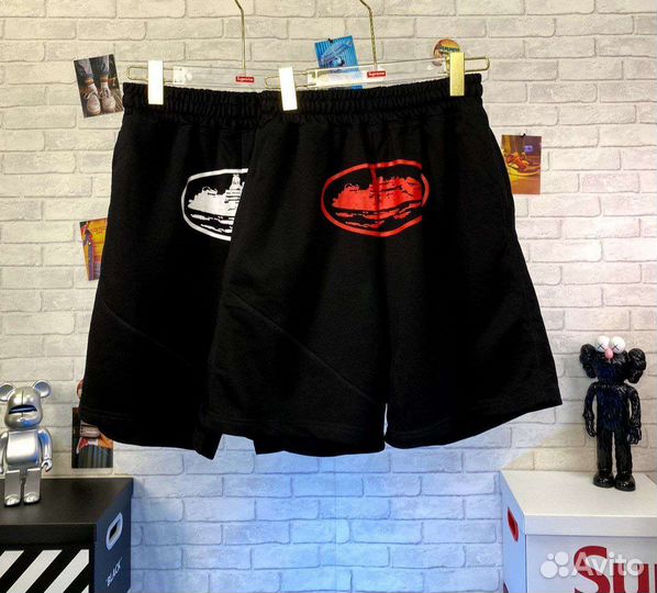 Шорты Corteiz 2 цвета на фото (M,L,XL)