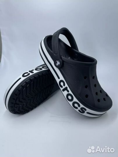 Тапочки Crocs