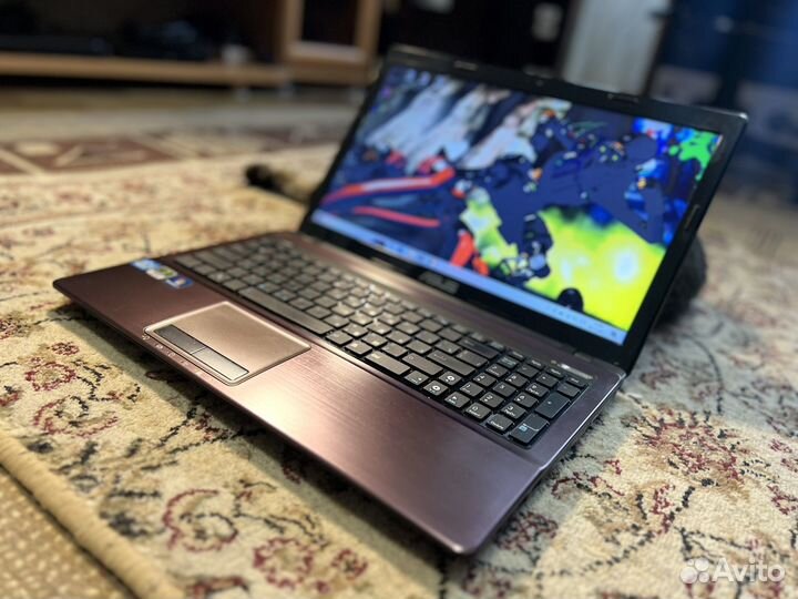 Игровой Ноутбук Asus core i3/8гб/GeForce 610m 2гб