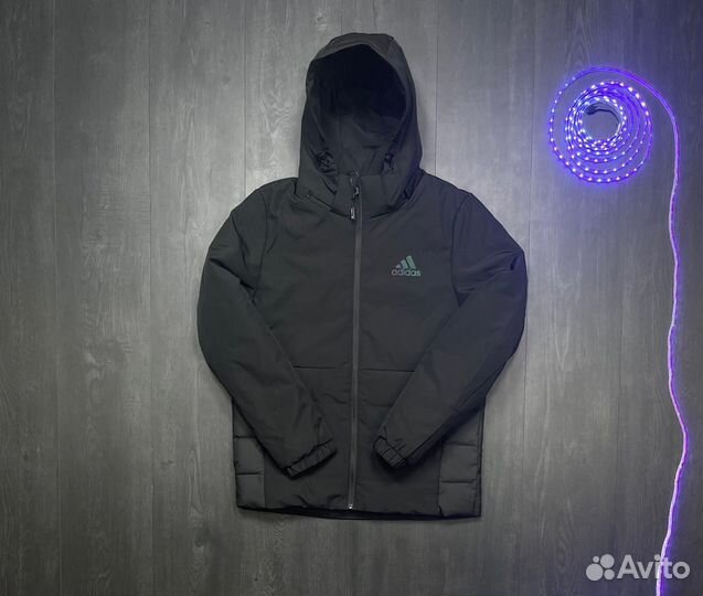 Спортивная куртка Adidas