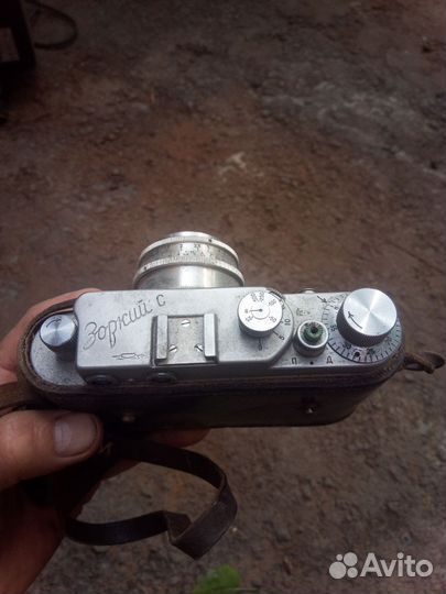 Пленочный фотоаппарат