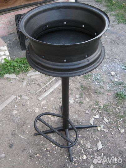 Мангал с решеткой круглый