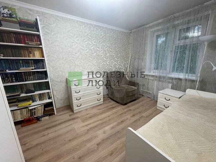 2-к. квартира, 49 м², 3/9 эт.