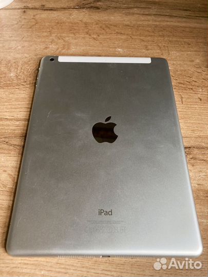 iPad планшет