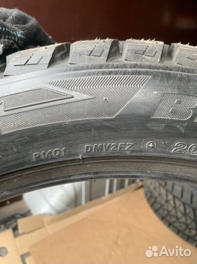 Bridgestone Blizzak DM-V2 265/45 R21