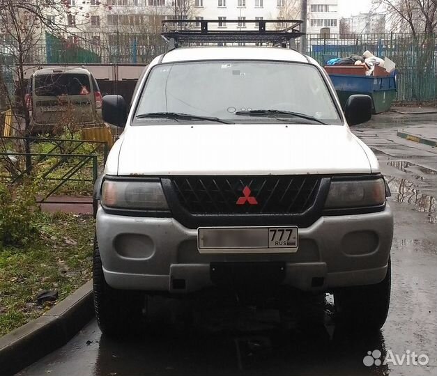 Кузовной пластик mitsubishi pajero sport 1