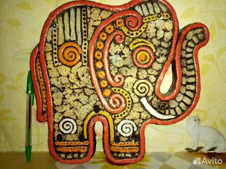 Статуэтка слон