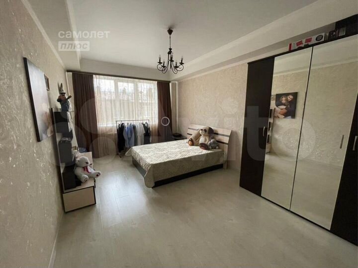 3-к. квартира, 117 м², 6/12 эт.