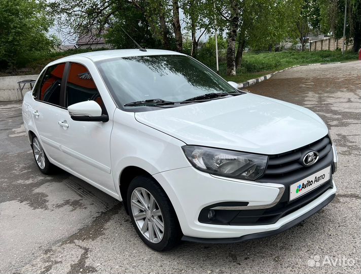 LADA Granta 1.6 МТ, 2019, 180 000 км