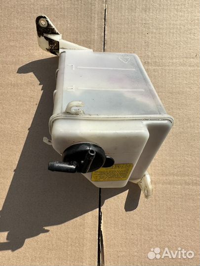 Расширительный бачок Hyundai Accent