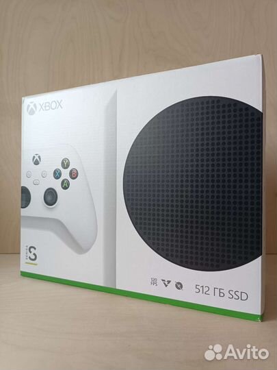 Xbox Series S и 400 игр в подарок