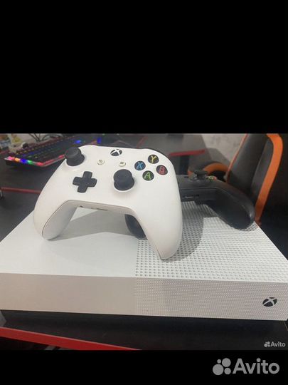 Приставка xbox one S с подпиской, геймпад/обмен