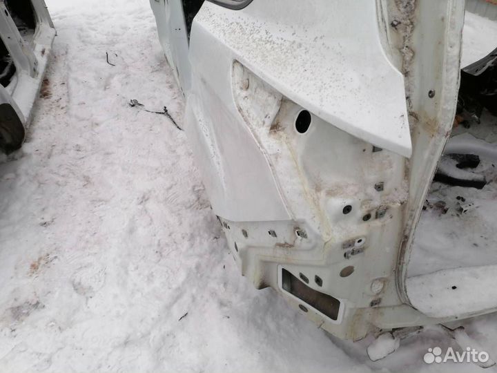 Крыло заднее левое Ford Kuga