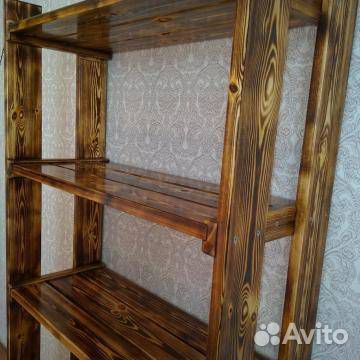 Полки и вешалки из обожонного дерева