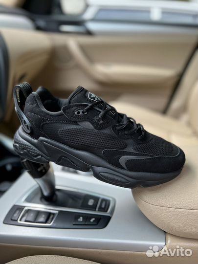 Кроссовки adidas ozweego