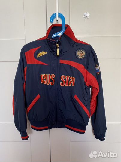 Ветровка Forward