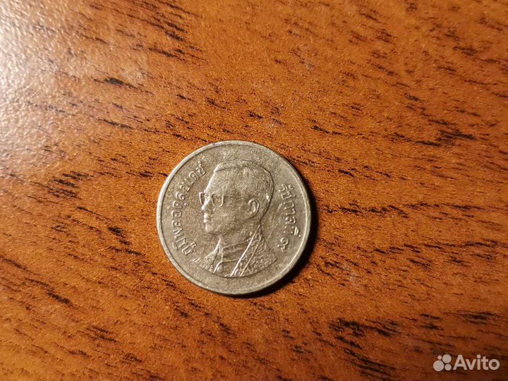 Монета-перевертыш 1 бат (Таиланд)