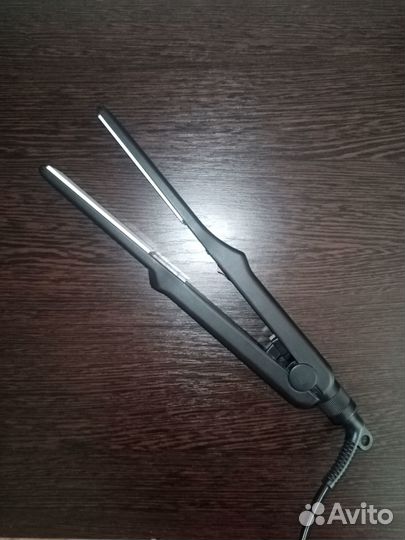 Плойка-выпрямитель для волос