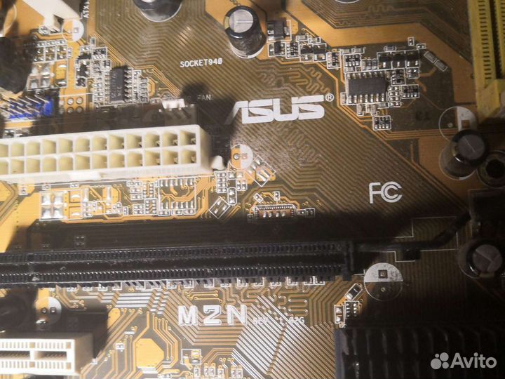 Материнская плата