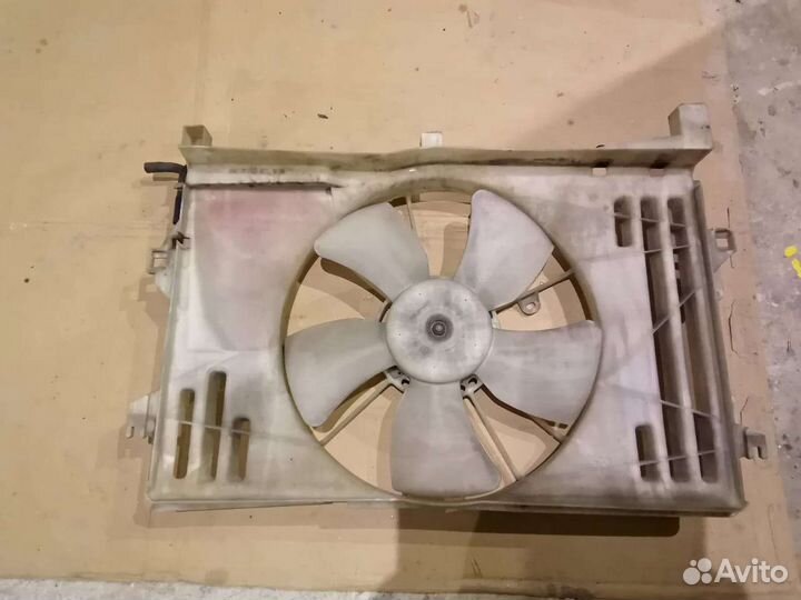 Радиатор Вентилятор Диффузор Тойота Авенсис