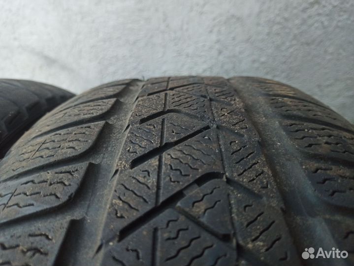 Pirelli Winter Sottozero 3 245/45 R19