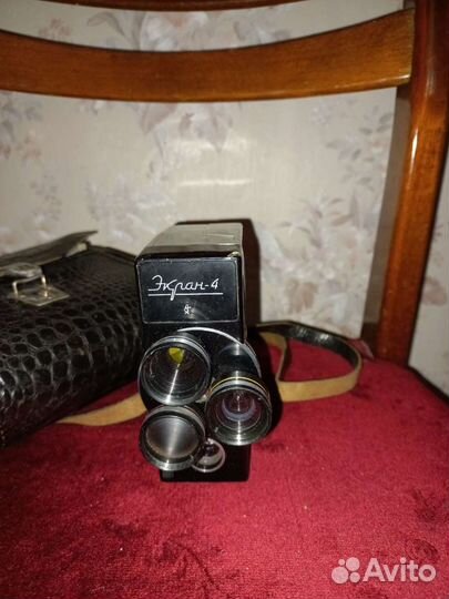 Кинокамера экран-4