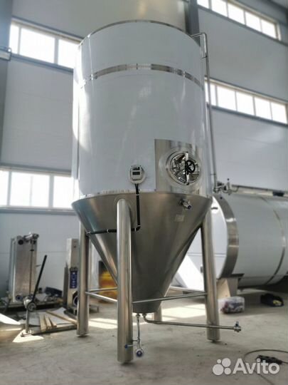 Танк для пива цилиндро конический цкт 1500 литров