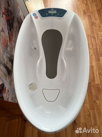 Ванночка для купания с подставкой