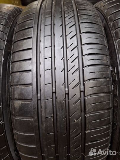 Kinforest KF550-PCR 215/45 R18 93W