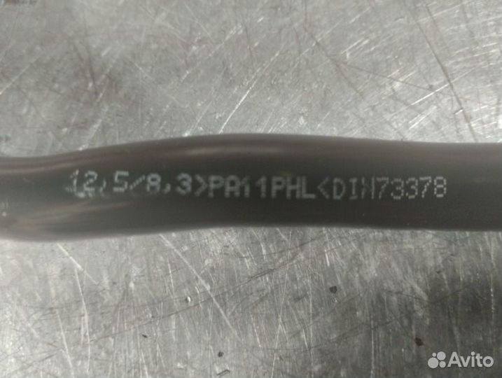 Трубка вакуумная Mercedes C-Class W204 OM651 2.2