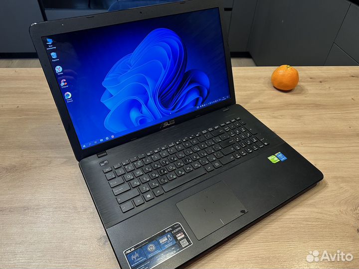 Игровой ноутбук asus X751L Intel Core i5-2,2 GHz