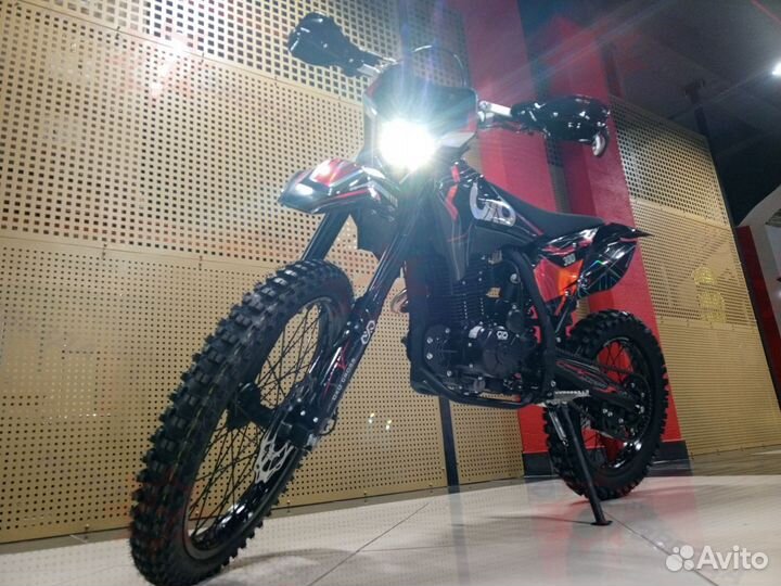 Мотоцикл кросс / эндуро новый OXO Base 300