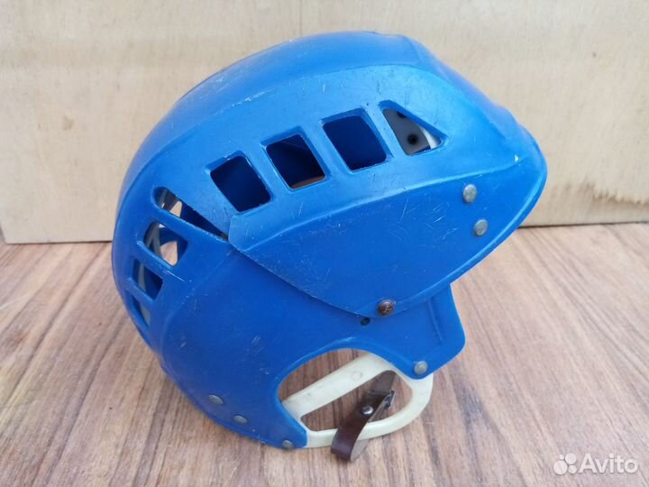 Детский хоккейный шлем. Времен СССР