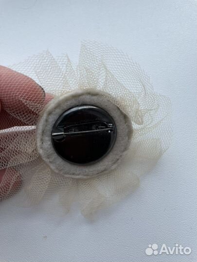 Брошь ручной работы вышивка