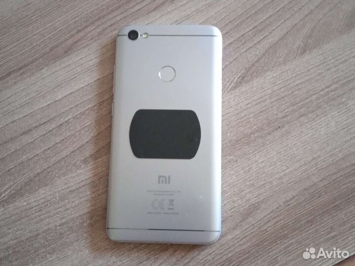 Xiaomi Redmi Note 5, 3/32 ГБ
