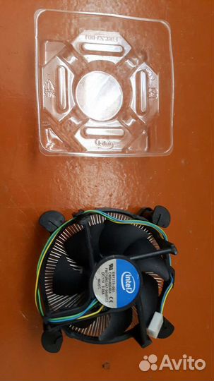 Кулеры Intel