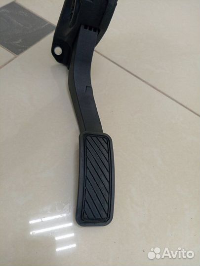 Педаль газа Ford Fiesta CB1 spja 2009