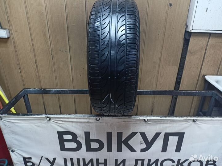 GT Radial Champiro 128 235/60 R16 100H