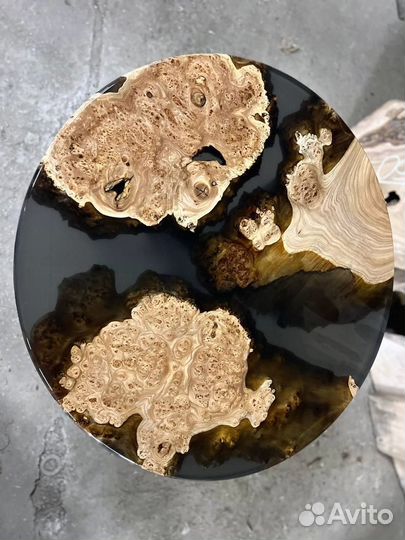 Стол из массива