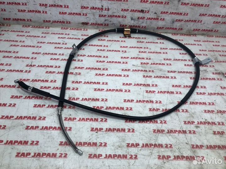 Трос ручника задний левый Mitsubishi Delica