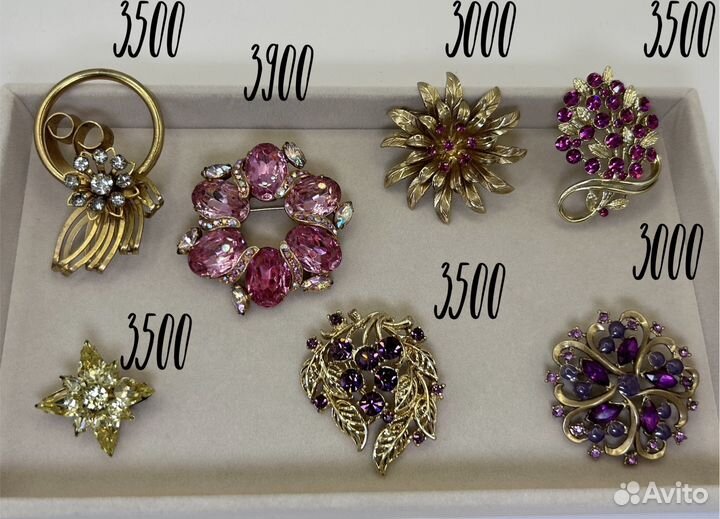 Винтажная брошь Чехия