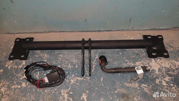 Фаркоп с электро проводами и платой для бмв Х5 Е70