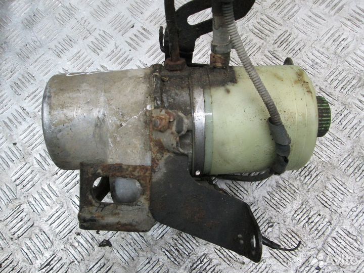 Насос гур TRW Шкода Фабия 1 Фольксваген Поло 9N