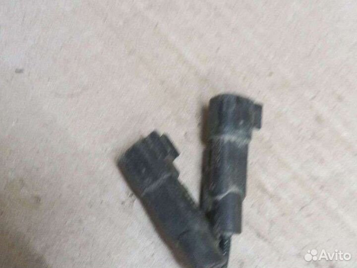 Датчик абс задний Шевроле Круз