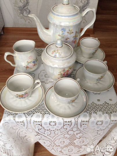 Продаю кофейный фарфоровый сервиз с перламутром