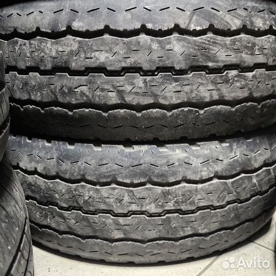 Bridgestone Duravis R630 215/70 R15C