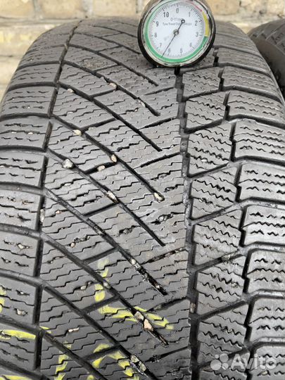 Continental ContiVikingContact 6 225/50 R17
