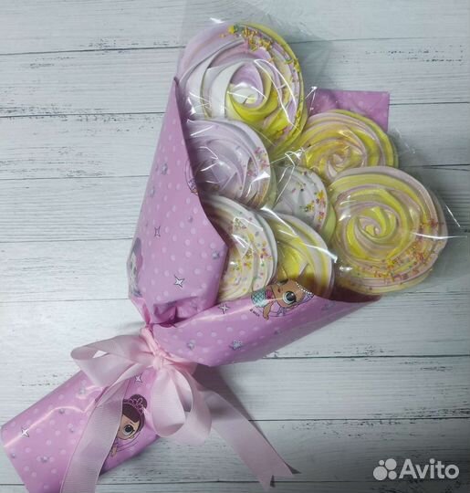 Сладкое безе, букеты из меренги, топперы в торт